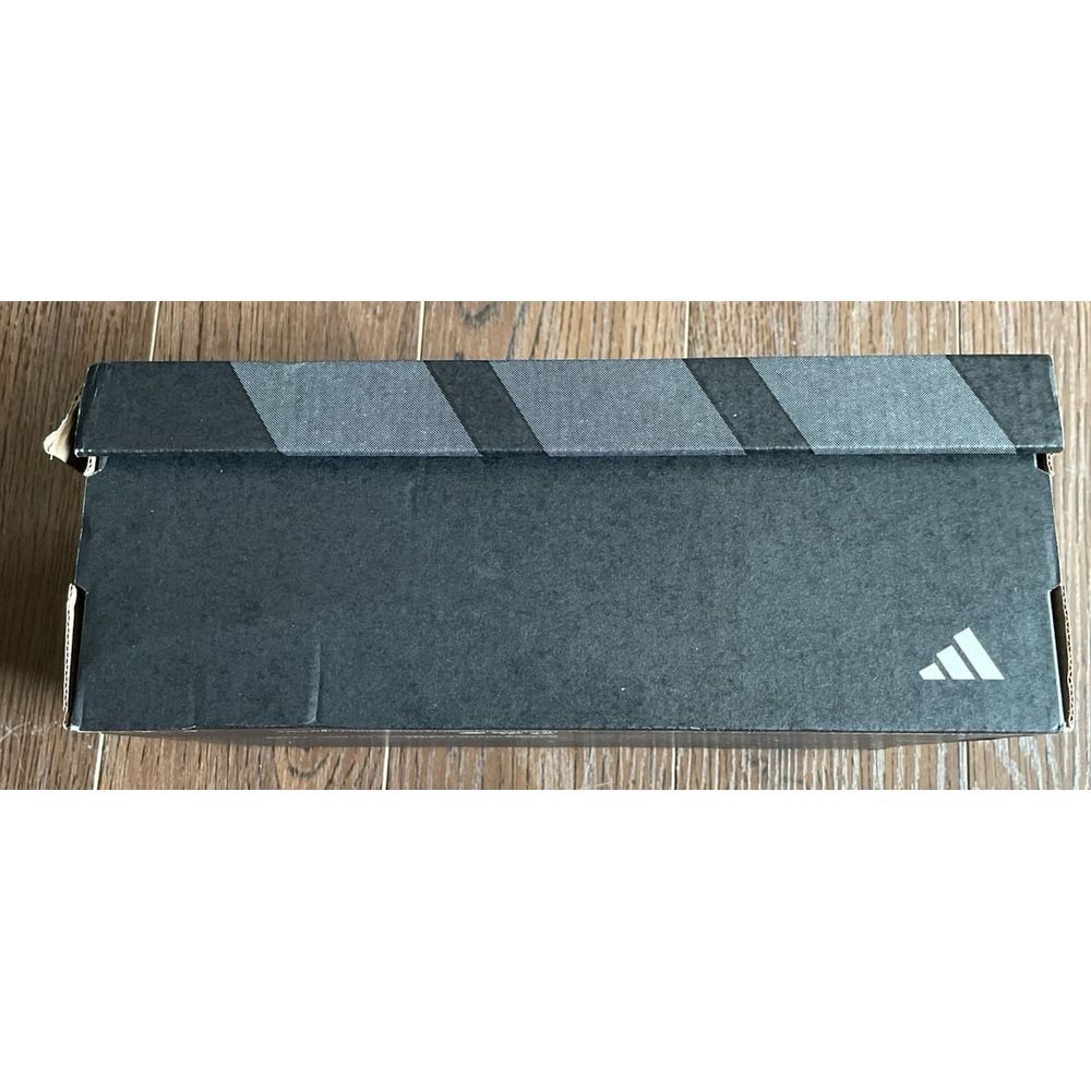 Adidas empty shoe box - Picture 3 of 6